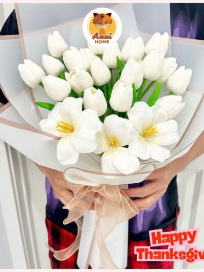 White Tulip Soap Flower Bouquet – Size L